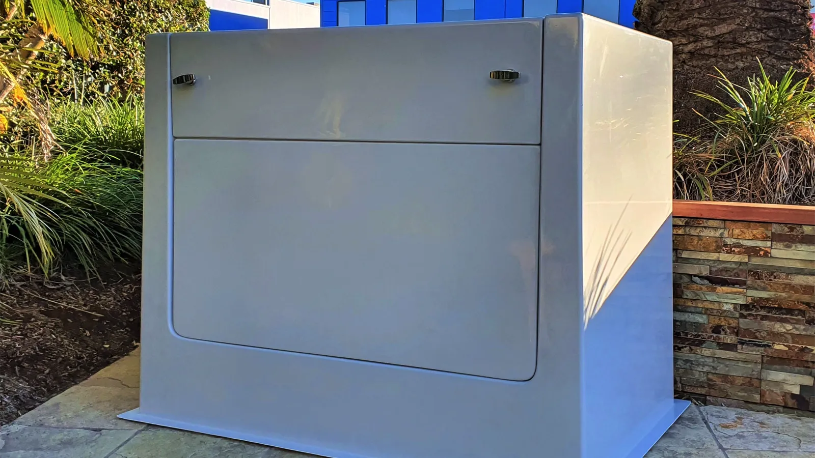 The Cabinet by Leisure Pools