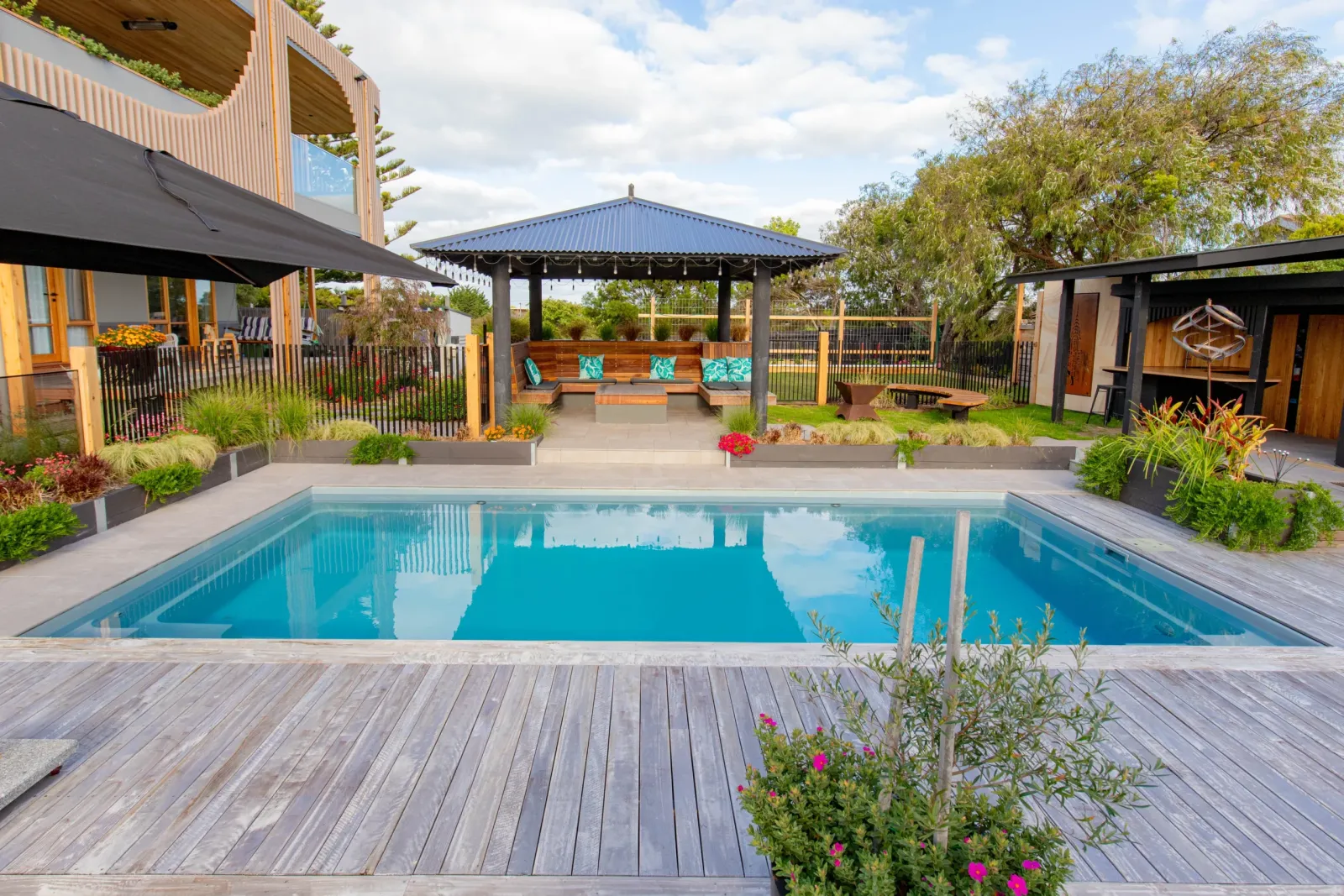 webp 1 3 1 Wangi Wangi inground fiberglass pool installed by Leisure Pools Columbus